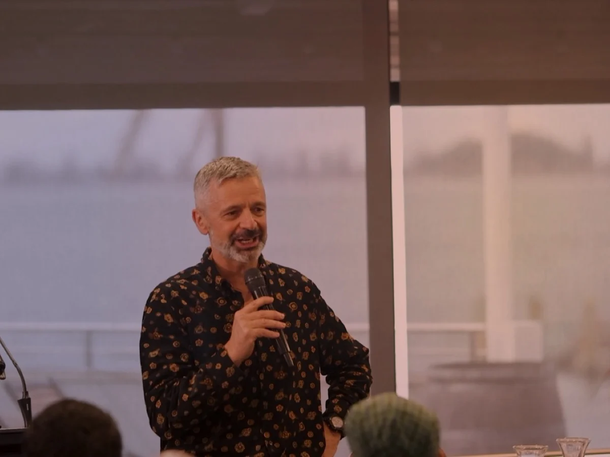 Vince Ford speaking at a New Zealand Institute of Safety Management event